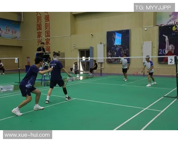 上海羽毛球队在锦标赛中的团队协作展现出色值得借鉴与学习 上海羽毛球队在锦标赛中的团队协作展现出色值得借鉴与学习